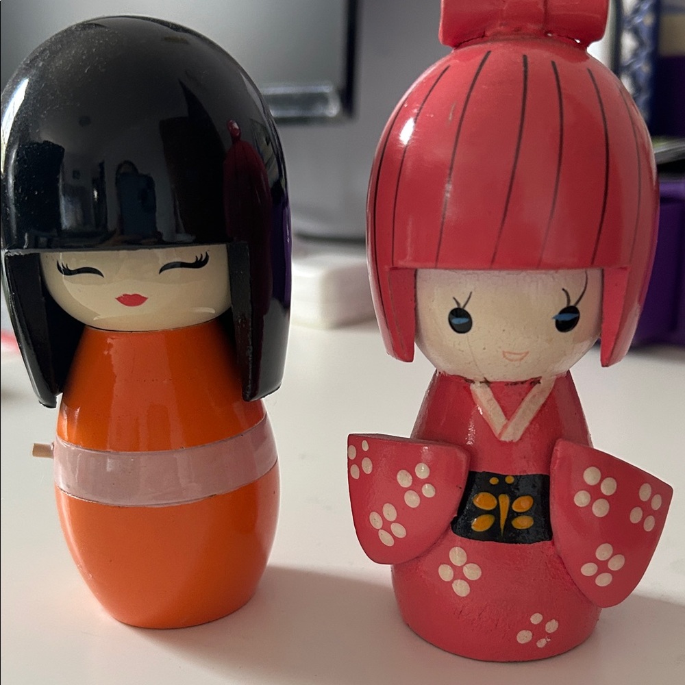 Kokeshi Doll Set in Pink and Orange
